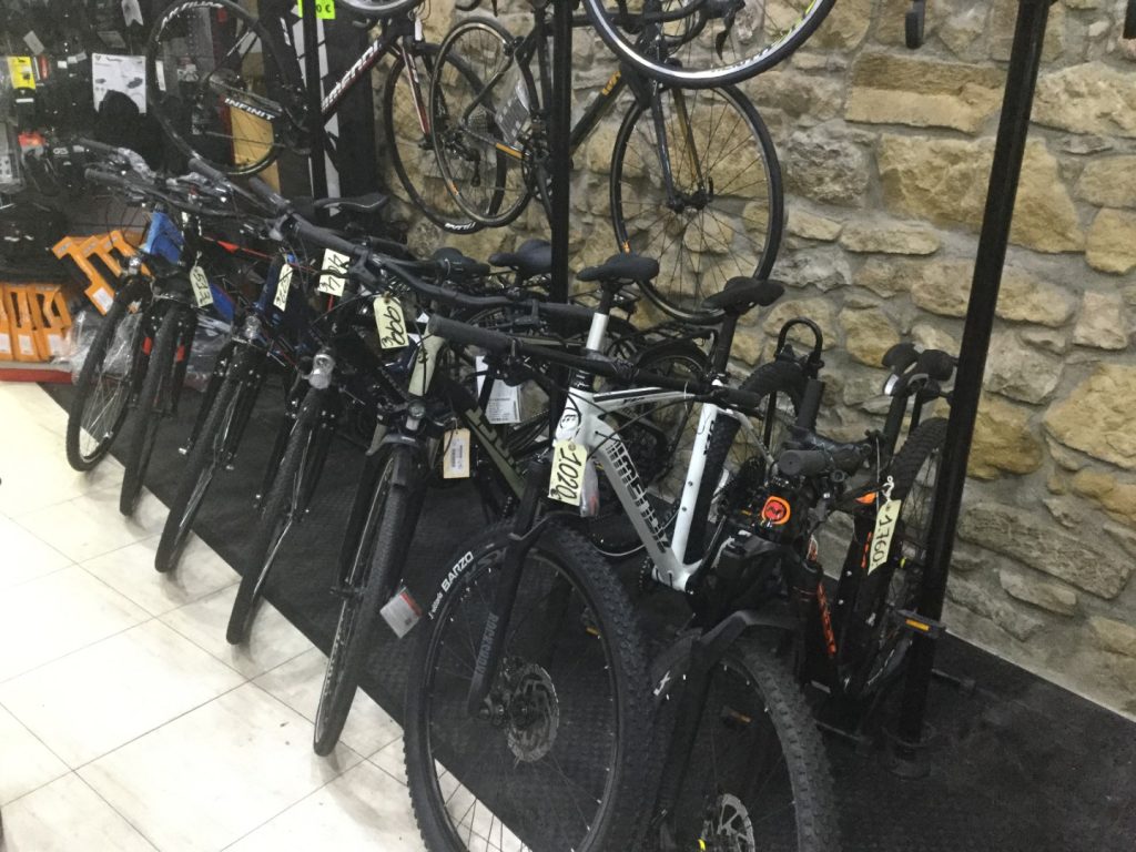 bicicletas en venta en el propio negocio de Antiguabike